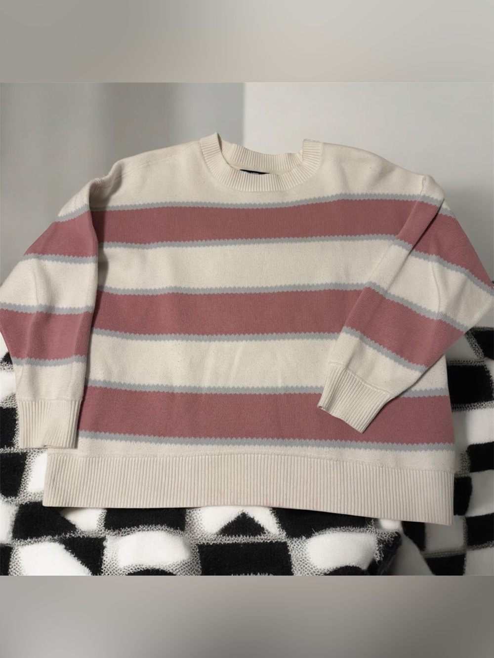 Vans XS Cream Pink Striped 100% Cotton Knit Crewneck Sweater